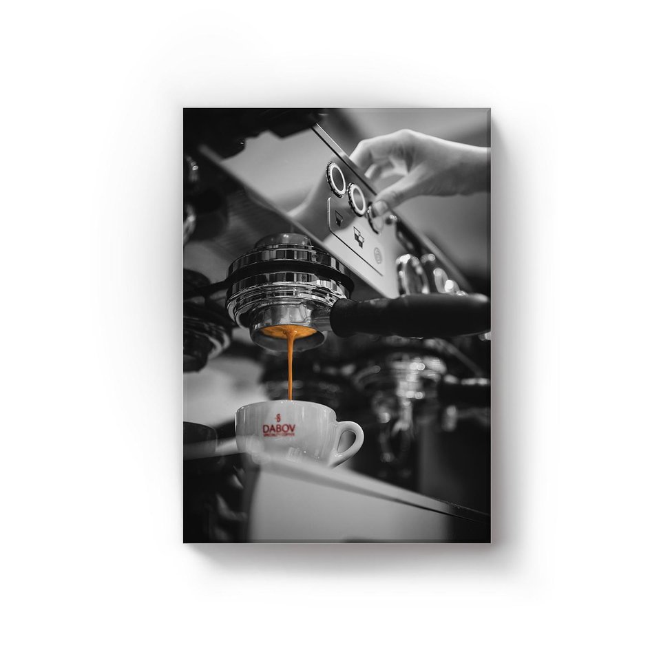 Канава DABOV Specialty Coffee с чаша и кафе машина